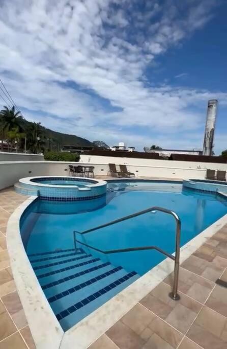 Apartamento Lindo Na Praia Da Enseada - Ubatuba Extérieur photo